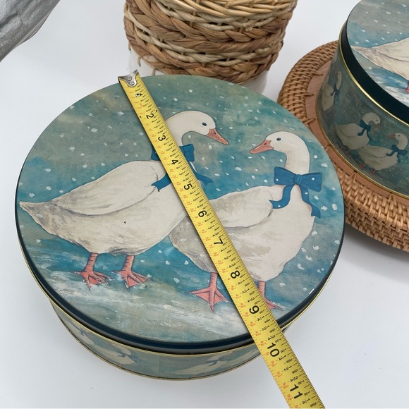 Set of 2 Geese with Blue Bows Canister Set - Picture 4 of 6
